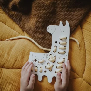 Milin houten lacing toy lama (2)